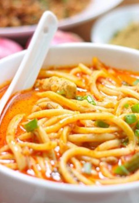 Mie Gomak: Mie Pedas yang Menghadirkan Kenangan Manis
