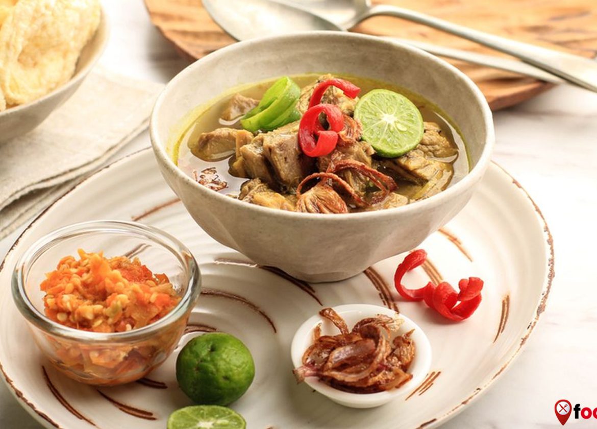 Soto Bandung: Sensasi Segar dan Gurih yang Membuat Ketagihan