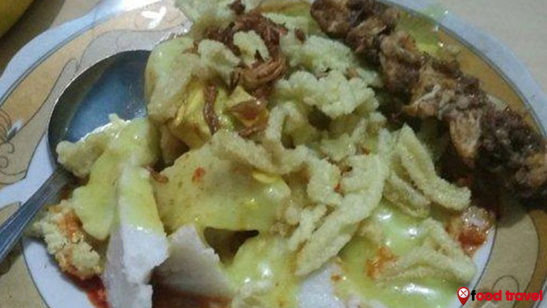 Ketupat Glabed: Sajian Khas yang Penuh Tradisi dan Lezatnya