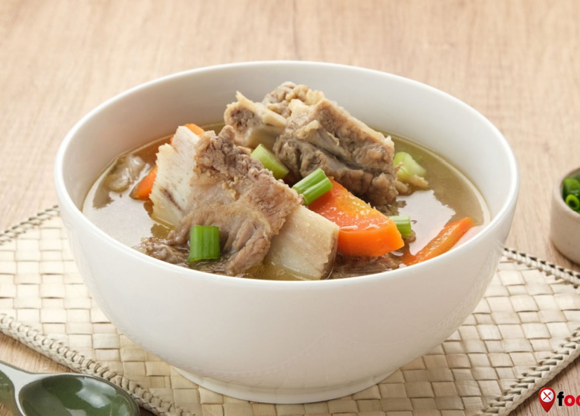Menggoda Selera dengan Sup Iga yang Bikin Lapar Terus
