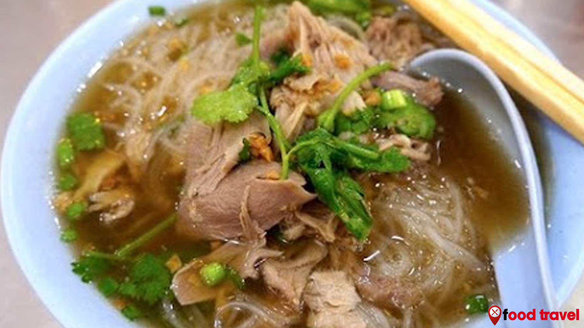 Bihun Bebek Melezatkan 4 Bahan Utama Penuh Cita Rasa