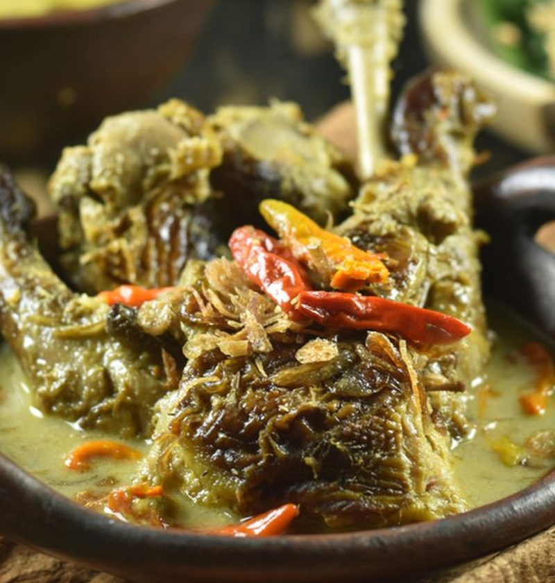 Rahasia Lezat Ayam Lodho, Warisan Kuliner Khas Jawa Timur