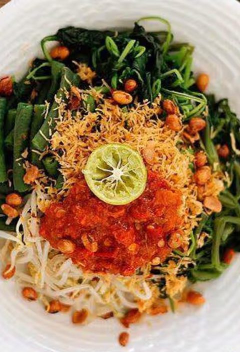 Serombotan, Hidangan Tradisional Bali yang Kaya Akan Nutrisi