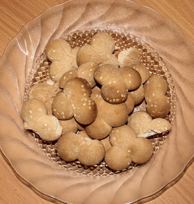 Sejarah Kue Rintak: 4 Momen Penting dalam Tradisi Kuliner 19 Sejarah Kue Rintak: 4 Momen Penting dalam Tradisi Kuliner