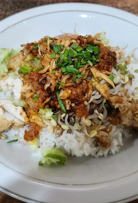 Sega Lengko: 4 Alasan Mengapa Makanan Ini Jadi Populer Banget