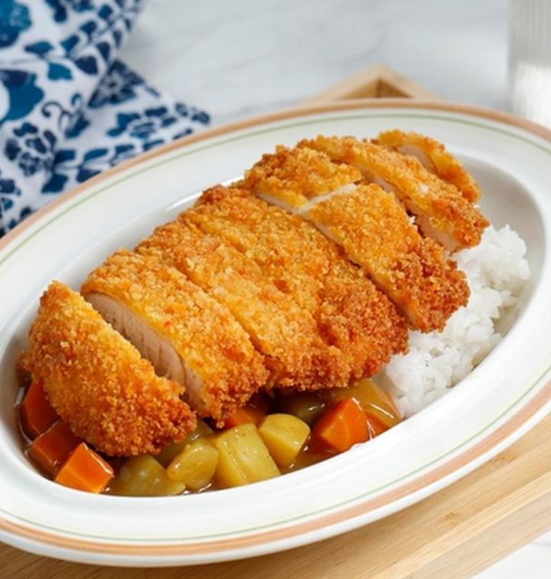 Ayam Katsu: 5 Perbedaan Menarik yang Bikin Setiap Gigitan 21 Ayam Katsu: 5 Perbedaan Menarik yang Bikin Setiap Gigitan