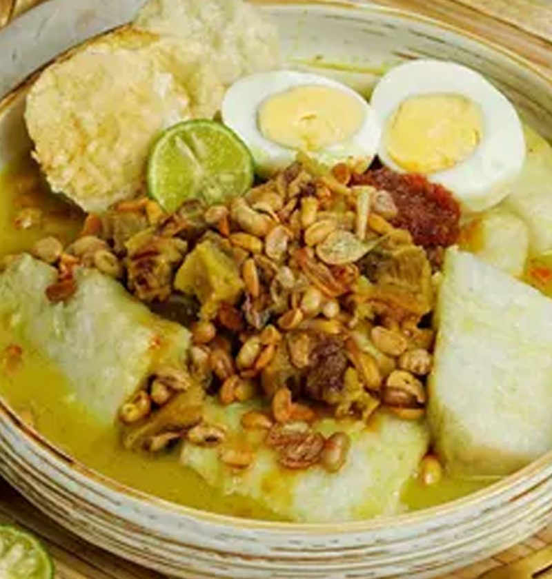 Lontong Kari, 3 Fakta Menarik yang Jarang Diketahui