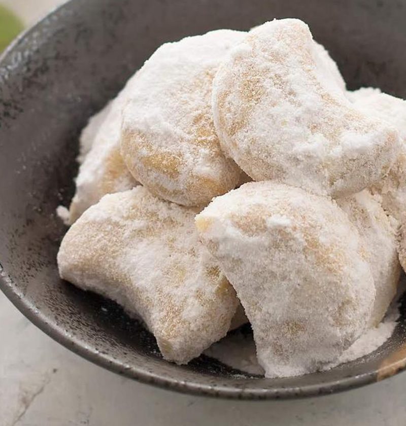 Kelezatan Baru 5 Generasi Kue Putri Salju yang Tak Lekang Waktu 21 Kelezatan Baru 5 Generasi Kue Putri Salju yang Tak Lekang Waktu