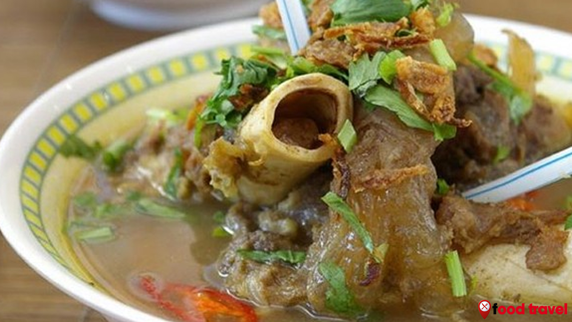 Mengungkap Sup Tunjang Lewat 4 Generasi Resep Tradisional 4 Mengungkap Sup Tunjang Lewat 4 Generasi Resep Tradisional