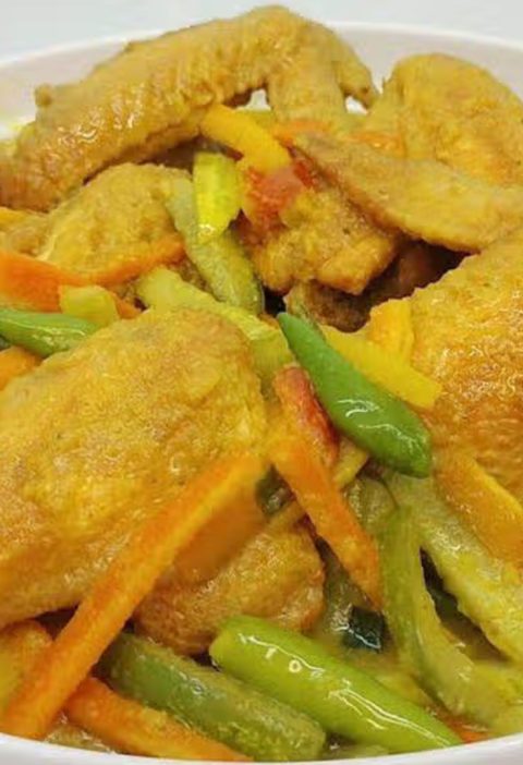 Keunikan Ayam Acar Kuning dalam 4 Resep Tradisi Nusantara