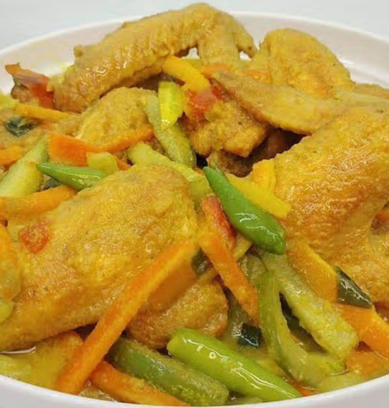 Keunikan Ayam Acar Kuning dalam 4 Resep Tradisi Nusantara 11 Keunikan Ayam Acar Kuning dalam 4 Resep Tradisi Nusantara