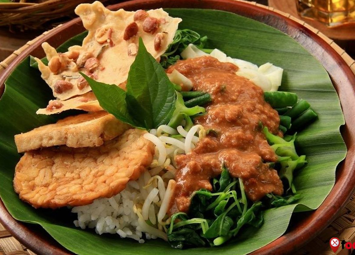 Dari Sambal hingga Sayuran: 5 Hal menarik tentang Pecel Madiun 3 Dari Sambal hingga Sayuran: 5 Hal menarik tentang Pecel Madiun