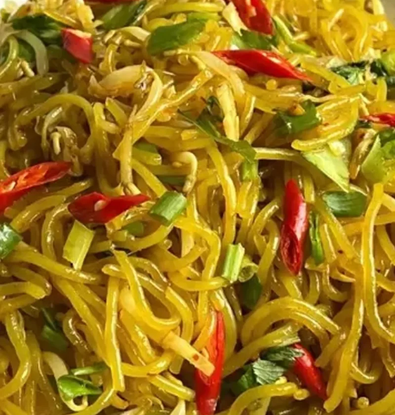 Mie Glosor dan Sambal Kacang, Duo Jagoan Menu 6 Pagi Hari 1 Mie Glosor dan Sambal Kacang, Duo Jagoan Menu 6 Pagi Hari