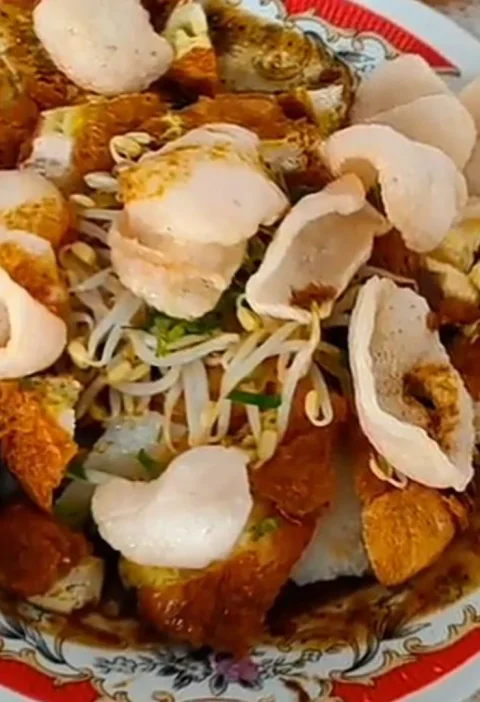 Kuliner Tahu Lontong Lonceng Tampilkan 4 Rahasia Resep Legendaris