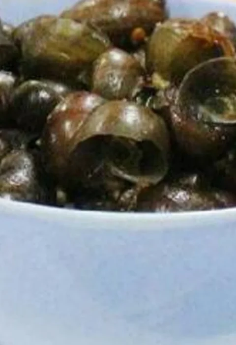 Bumbu Kuning Tutut Soding Fermentasi 5 Jam, Rasa Umami Meledak di Mulut