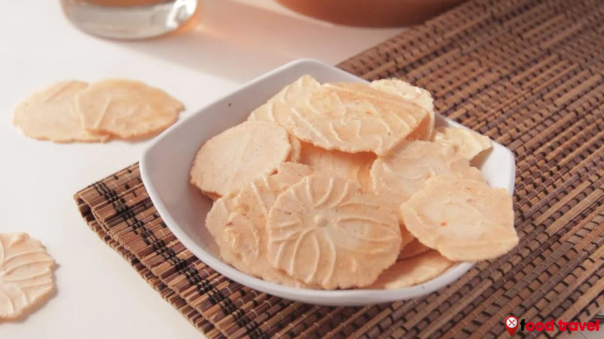 Opak Gambir Jadi Mood Booster: 5 Cara Baru Nikmatin Bareng Teh 2 Opak Gambir Jadi Mood Booster: 5 Cara Baru Nikmatin Bareng Teh