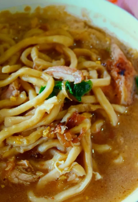 Mie Khodon Sajiannya? 5 Kombinasi Kuah dan Pelengkap Mantul