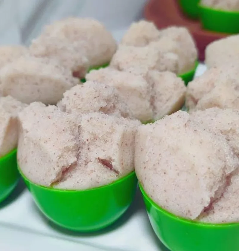 Kue Mangkuk dan 5 Rasa Legit yang Bikin Lidah Lo Ngiler 1 Kue Mangkuk dan 5 Rasa Legit yang Bikin Lidah Lo Ngiler