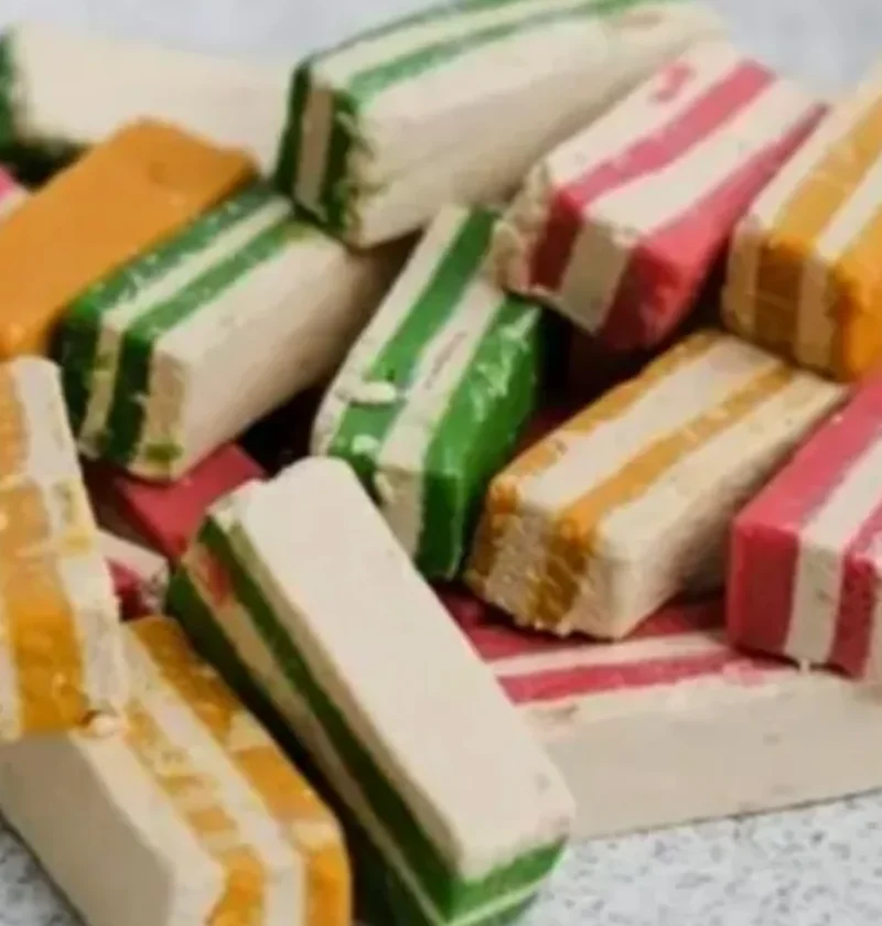 Kuliner Suwar Suwir Tawarkan 5 Rasa Pedas Yang Bikin Ketagihan