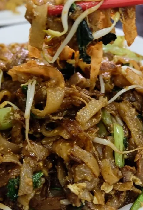 Kwetiau Sapi Dan 5 Rahasia Bumbu Yang Membuat Hidangan Ini Istimewa