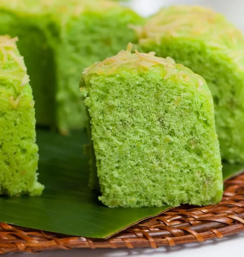 Kuliner Bolu Pandan 5 Inspirasi Penyajian untuk Kue Lebih Menarik