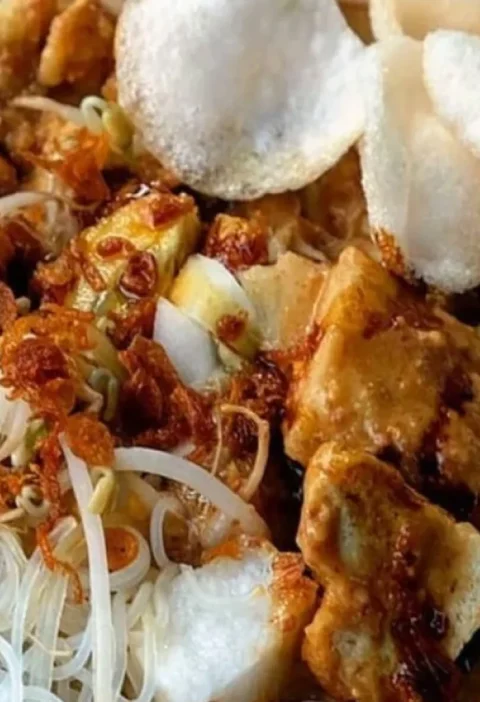Kuliner Ketoprak Tampilkan 4 Variasi Khas Setiap Kota Yang Harus Dicoba