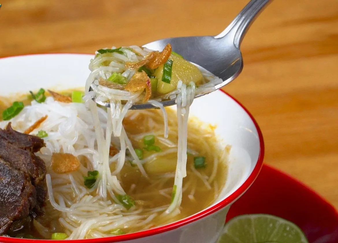 Soto Tauto 2 Hidangan Legendaris Riau dengan Rasa Gurih Otentik