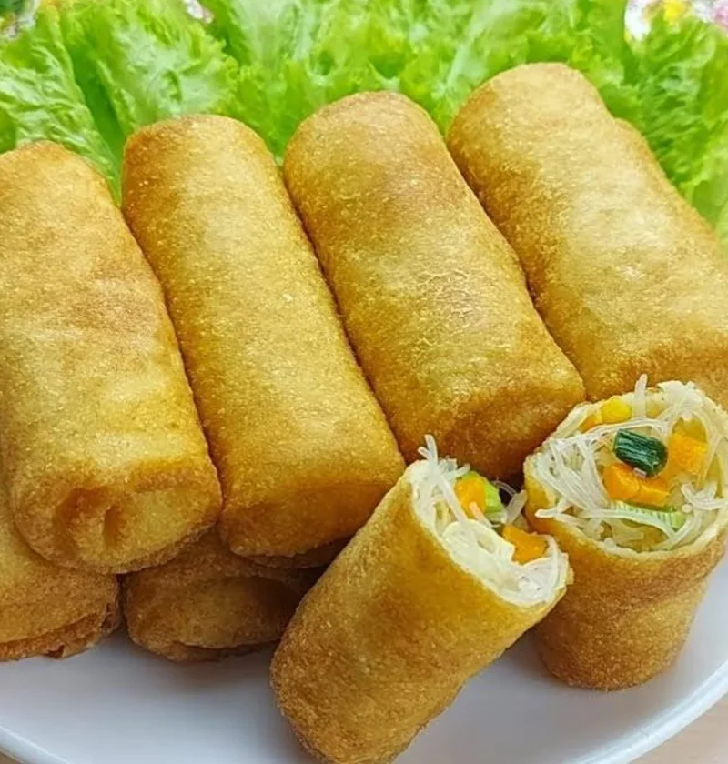 Risol Bihun Raksasa Camilan Legendaris dengan Isi Klasik